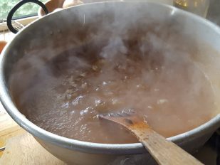 Making Membrillo - Devon Style