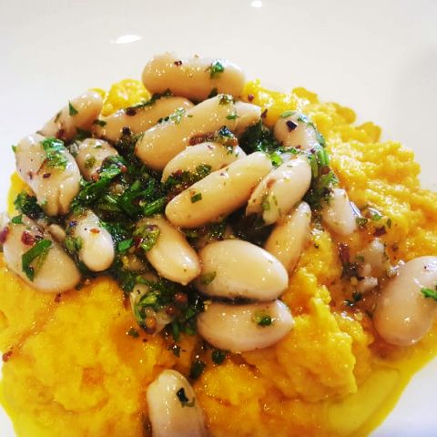 Slow-cooked carrots with White Bean, Parsley and Lemon Salad