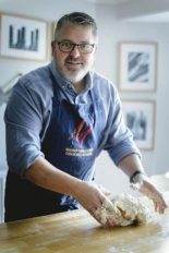 https://www.mannafromdevon.com/cookery-courses/bread-making/